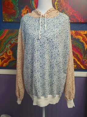 Bucket List ~ Sz M ~ Ditsy Floral Oversized Hoodie ~ Excellent Condition